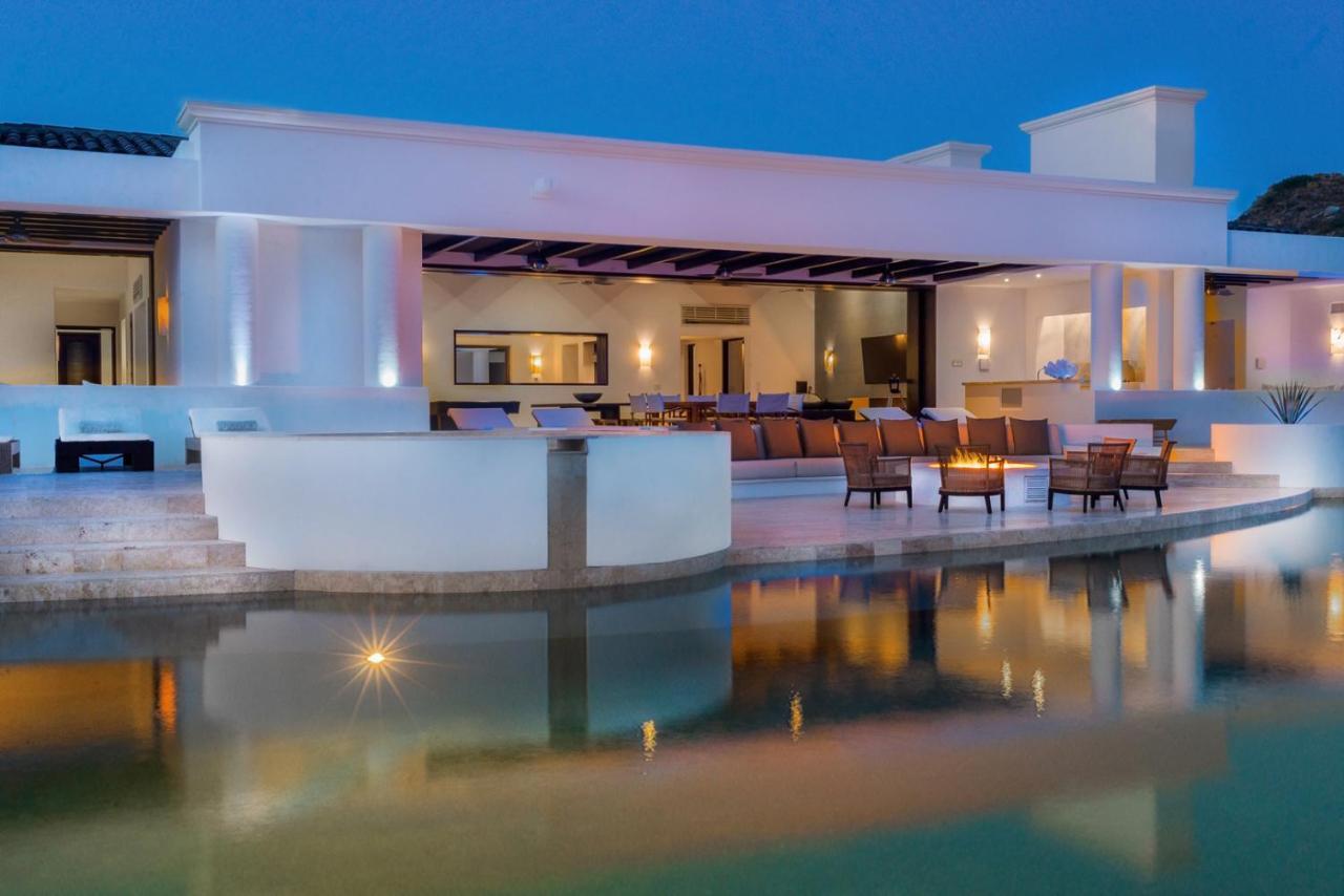 Casa Yvonne Modern Amenities Near Exclusive Golf Course Sleeps 16 Villa San José del Cabo Exterior foto
